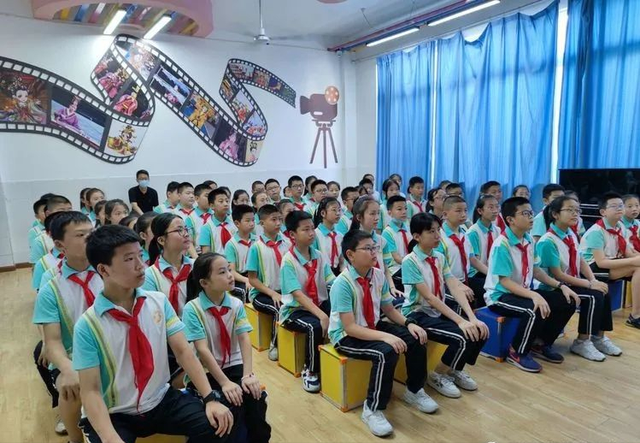 廣元市實驗小學開展&ldquo;戲曲進校園&rdquo;活動